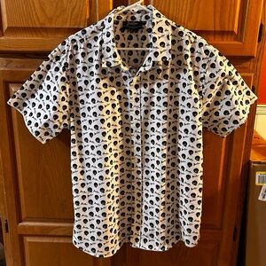 Bob Ross "Joy of Painting" Men's XL white short sleeve button with face pattern